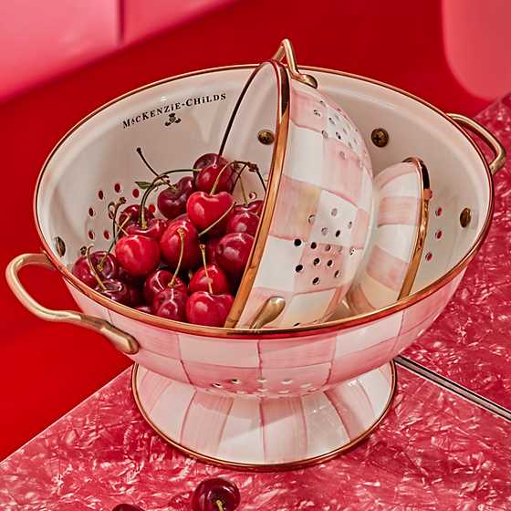 Rosy Check Enamel Small Colander