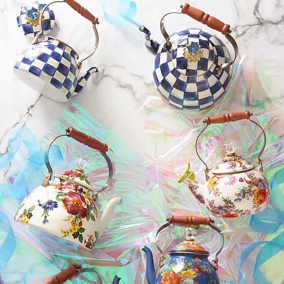 Flower Market 3 Quart Tea Kettle - White
